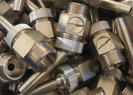 1/2" Pirinç Üniversal Su Fıskiye Nozulları DN15 3m3/h