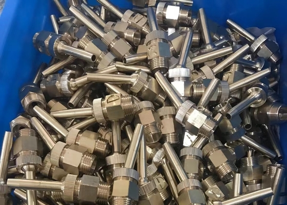 1/2" Pirinç Üniversal Su Fıskiye Nozulları DN15 3m3/h