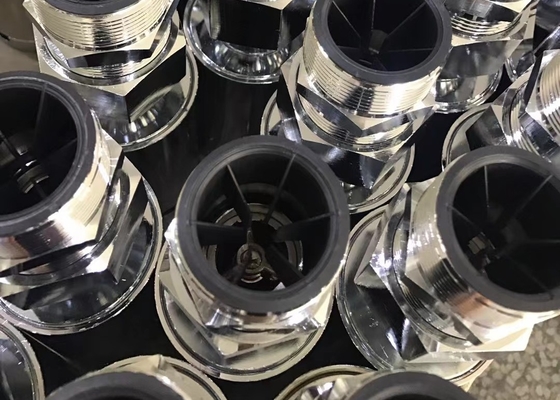 Büyük Hava Karışık Trompet Müzikli Dans Fıskiye Nozulları 3/4'' 63m/h